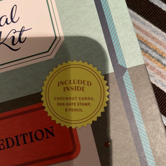 Brand new NWT personal library kit - Picture 7 of 8